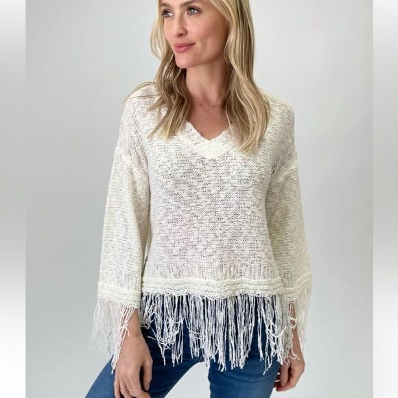 SIX / FIFTY crochet‎ fringe top [ivory] open Knit sweater size small New - Picture 1 of 11